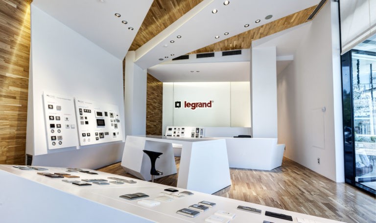 legrand-cao-cap