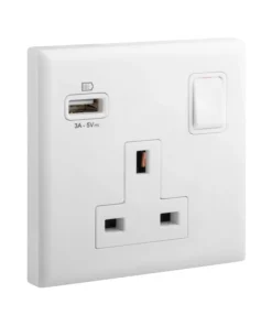 Ổ cắm đơn 3 chấu chuẩn Anh có công tắc 1 cực 13A kèm USB A Eloe | 618058
