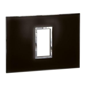 Mặt Che Hình Chữ Nhật Arteor 1M Màu Đen Bóng - 575243 giải pháp đến từ thiết bị điện legrand